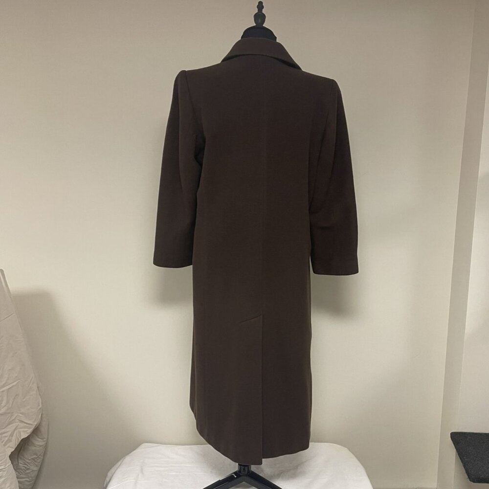 Lush brown cashmere coat by Neiman Marcus, size 8 - Picture 4 of 8